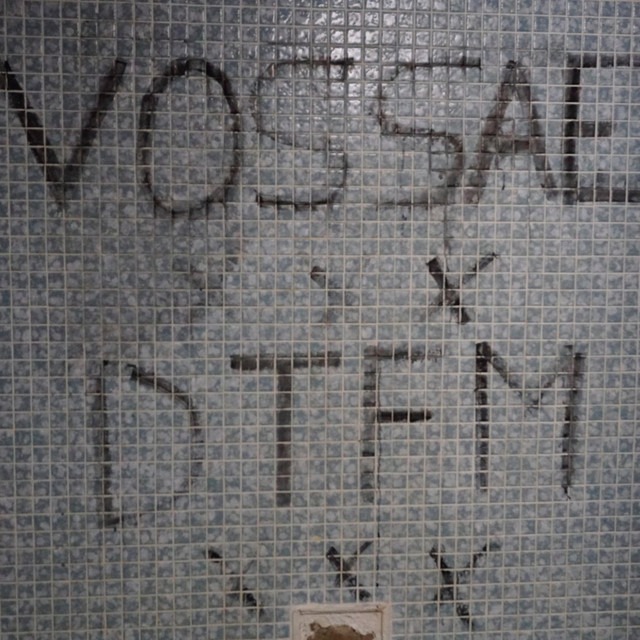 c269436df0c5ee38c91bcf56a56d1a4d6e816e2b.jpg